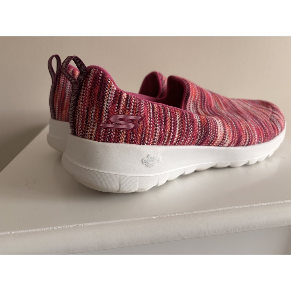 Skechers Women's 8 Lightweight Slip-on Shoes Go Walk Multi Color Red Pink